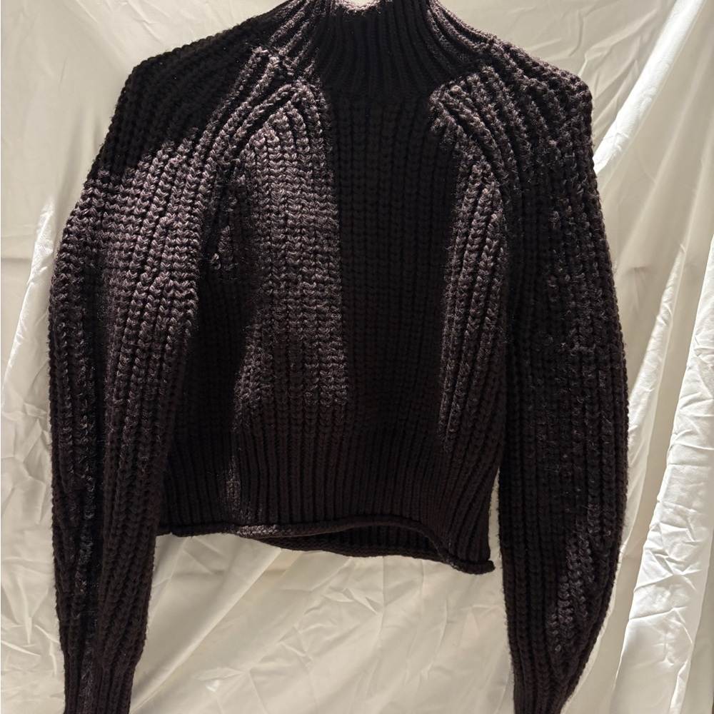 Cozy Dark Brown Cropped Knit Sweater